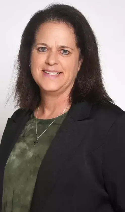 Charity Elliot Headshot