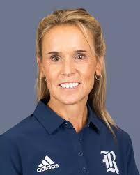 Joanne Berglund Headshot