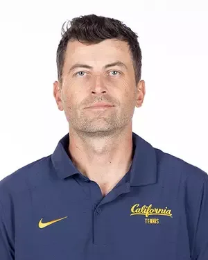 Kris Kwinta Headshot