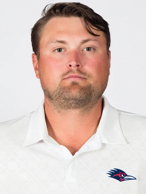 Sasha Gozun Head Shot