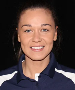 Sophie Dewar - Coach