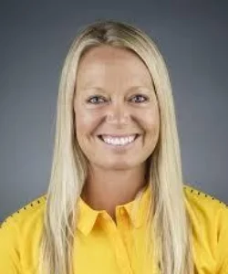 Shayla Houlihan - Coach