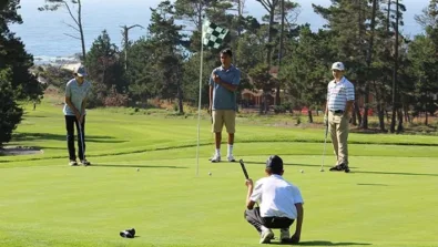 Pebble Beach On Course Putting