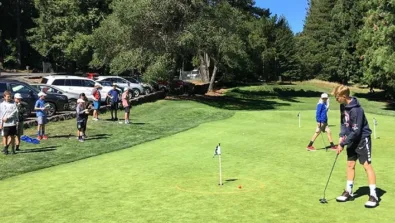 Nike Junior Golf Camp Tilden Park putting