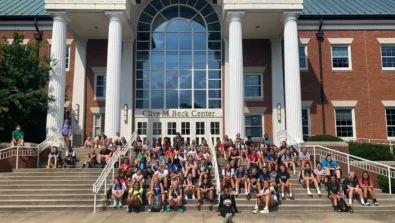 Transyvlania Girls Outside Photo