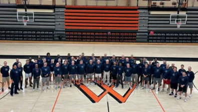 Wartburg Coaches