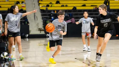 48835104 ka LBSUWB Bnikecamp 135