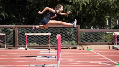 RN Hurdles Girl 2