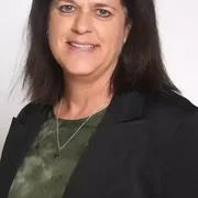 Charity Elliot Headshot