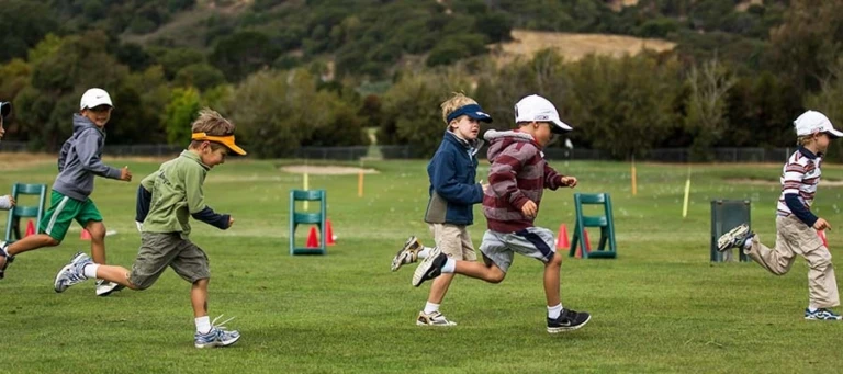 Pine Ridge campers warm up run