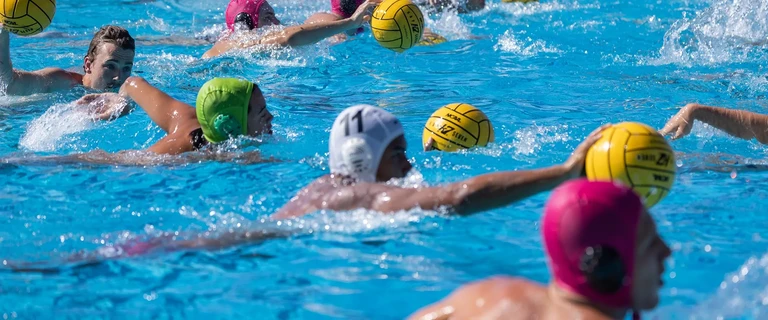Hero water polo