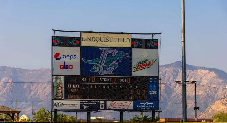 Lindquist Field Scoreboard