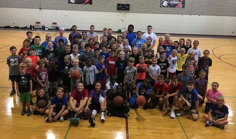 Horizon Christian Mccracken Group Photo 2018 summer basketball camps for boys and girls in fort wayne