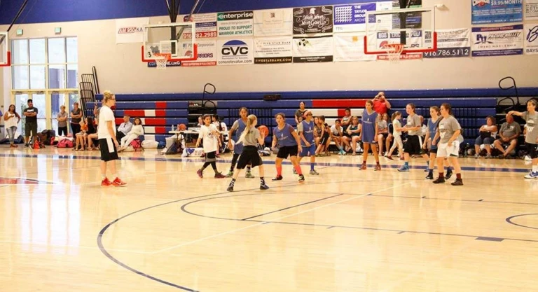 William Jessup University youth basketball scrimmages and drills near sacramento