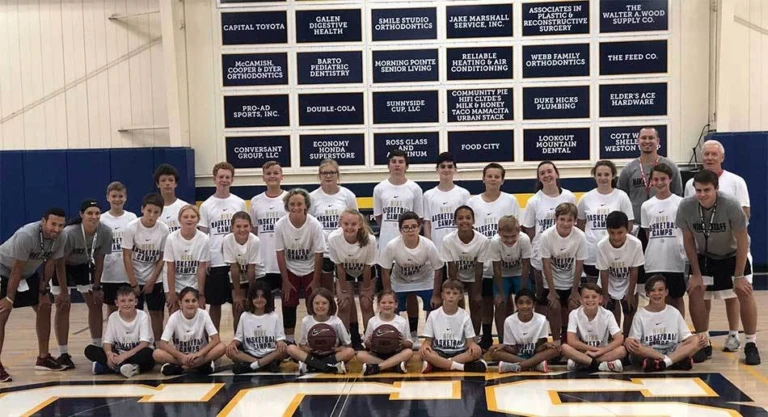 Chattanooga Group Photo nike basketball camps in TN