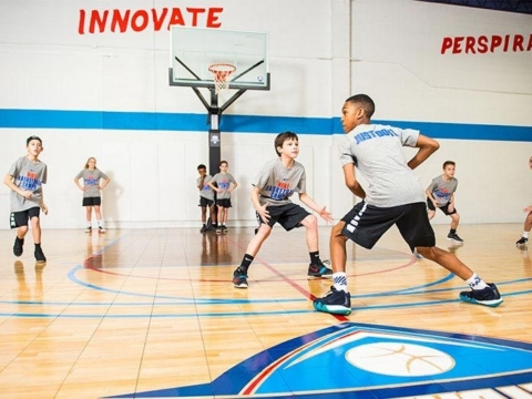 Beating Defensive Basketball Pressure at a basketball camp in Alabama