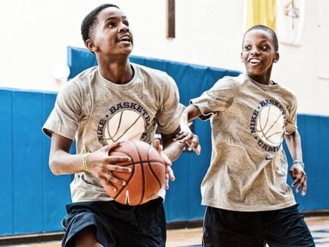 Nike basketball tip blocking out at nike basketball camp
