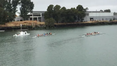 Cal Womens Crew Girls On Boat Of Eight