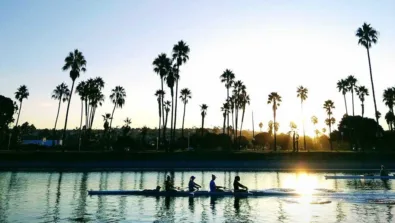 Usd crew main shot on water