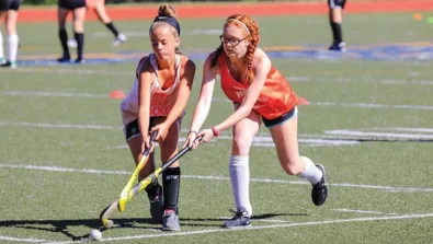 Worcester State Field Hockey Girls Competing