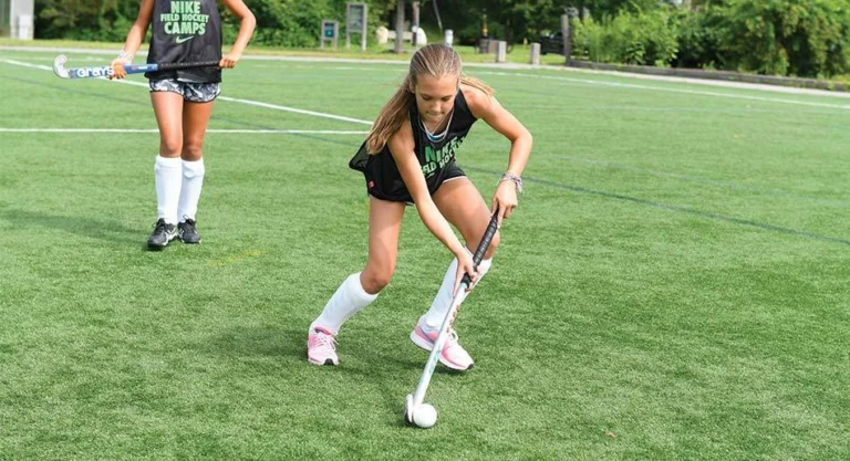 2019 field hockey gallery indian dribble