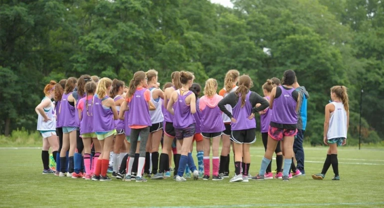 Nike Field Hockey Camps Huddle Up