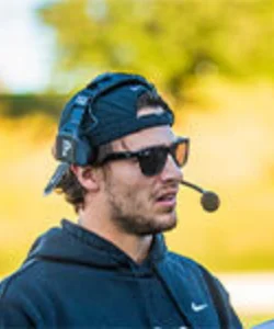 Brady Davis - Coach