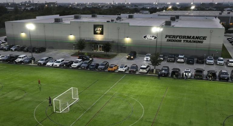 Performance Indoor Training 2