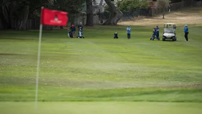 Nike Junior Golf Camp approach shot png