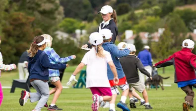 Nike Junior Golf Camps coaching png