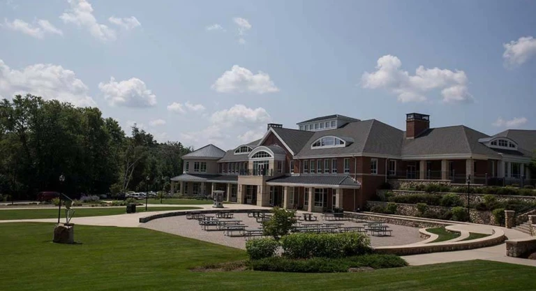 Curry College Campus Nike Lacrosse Camps