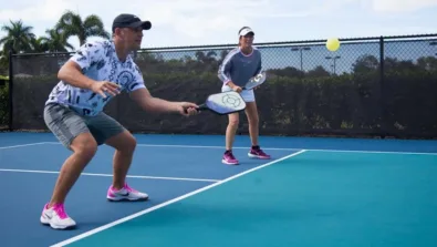 Photoshoot 2 pickleball doubles rally