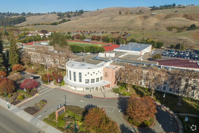 Moreau catholic high school hayward ca 2 schoolphoto