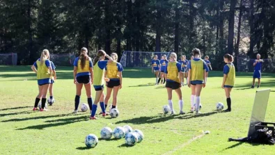 Two rivers players 950x516