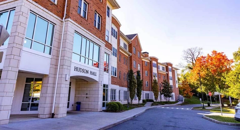 Mercy College Hudson Hall 950x516