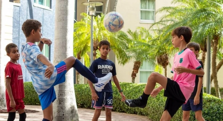 SOXRFL Gallery Image 950 x 516 px 6