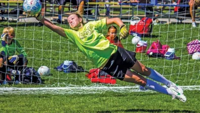 Soccer Gallery Diving