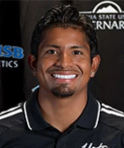 Alex Renderos - Lead Coach