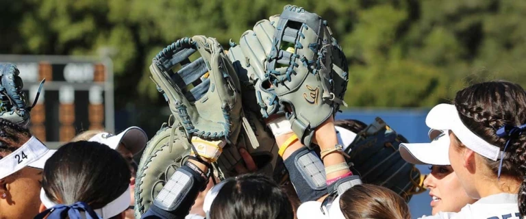 Sbal Cal Winter Showcase Gloves Up