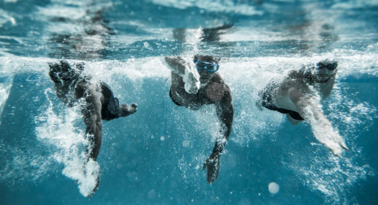 Deep end fitness swimstroke3