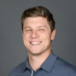 Kyllian griffin macalester college swimming coach