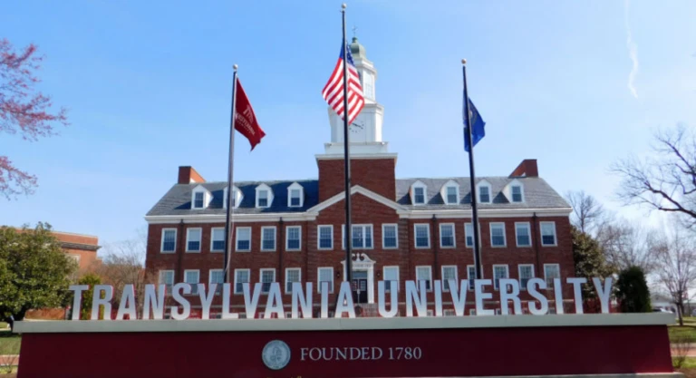 Transylvania university campus nike swim camp