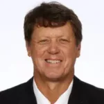 Teddy Morse Headshot 1