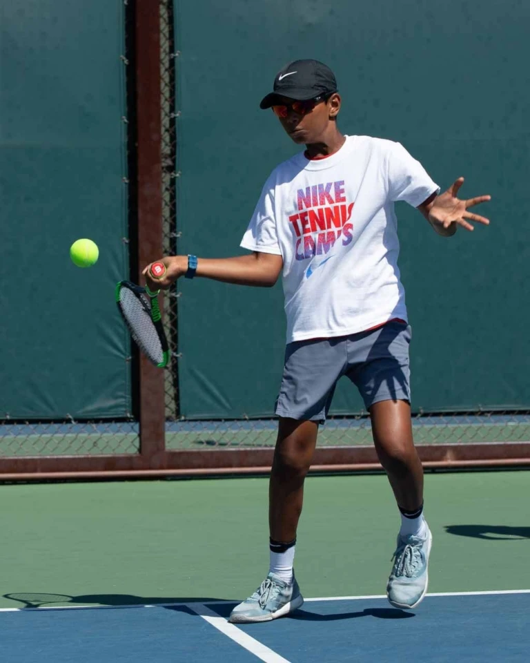 Boy forehand tt 1024x1280 LR