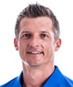 Maciek Sykut - Coach