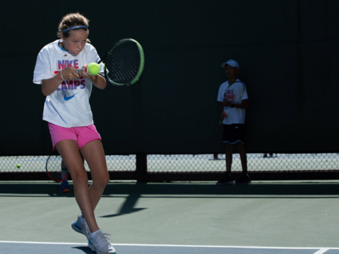 Figure 8 drill tennis tip