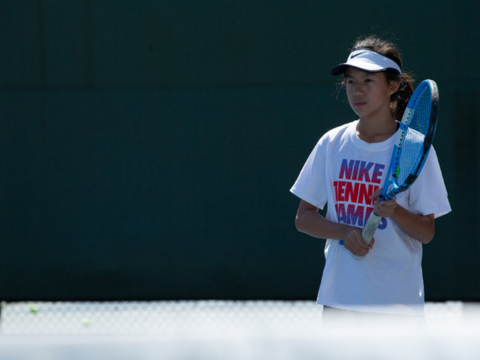 How to hit a drop shot girl at net