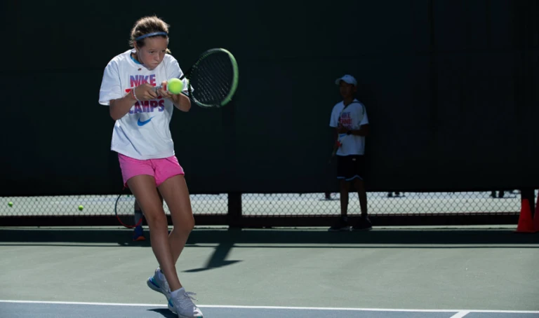 Figure 8 drill tennis tip