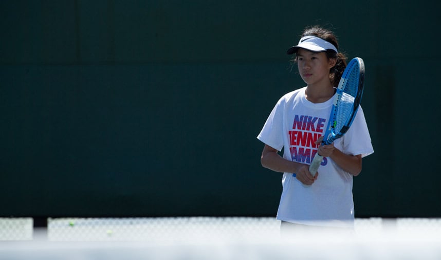 How to hit a drop shot girl at net