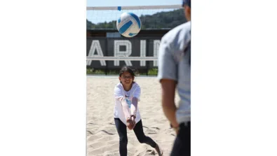 Bodhi Beach Girl Passing Gallery 6